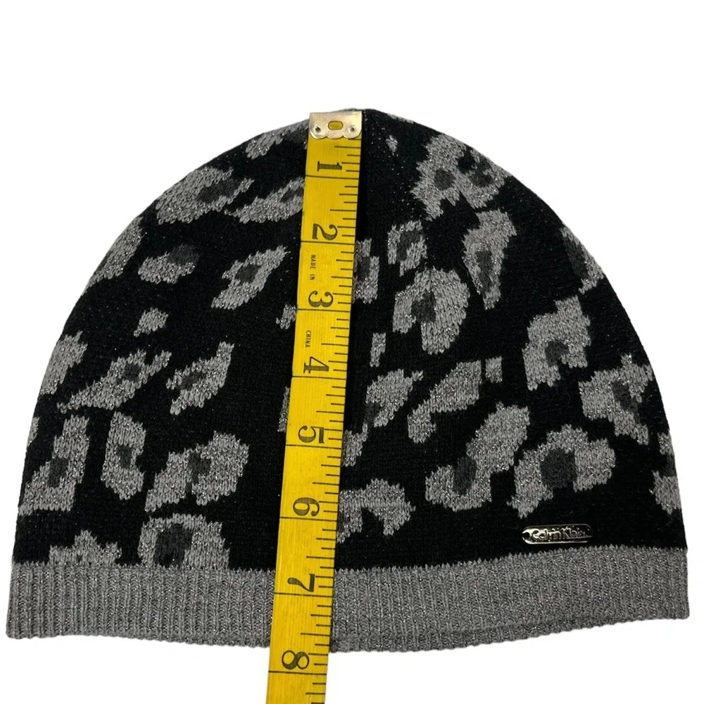 Calvin Klein Black Gray Animal Print Beanie One Size Acrylic Knit Skully Hat